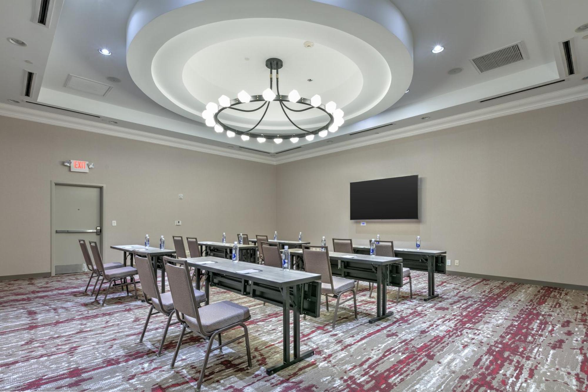 Hilton Garden Inn Dallas Арлингтон Экстерьер фото