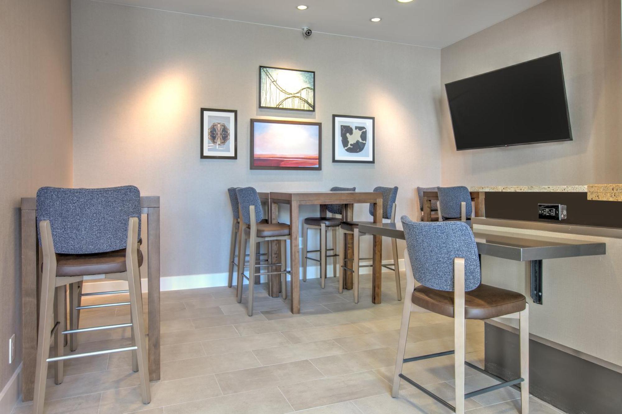 Hilton Garden Inn Dallas Арлингтон Экстерьер фото