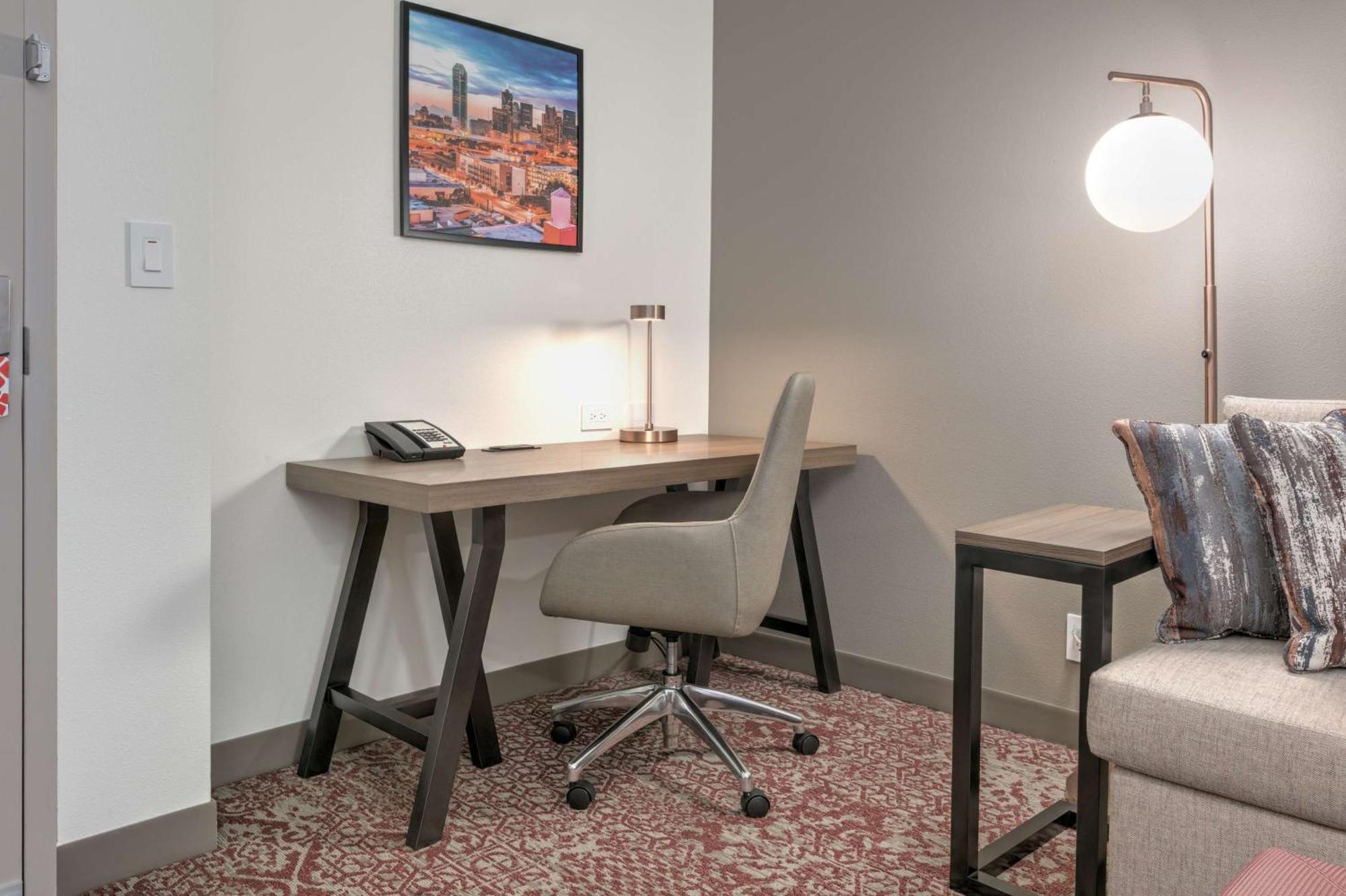 Hilton Garden Inn Dallas Арлингтон Экстерьер фото