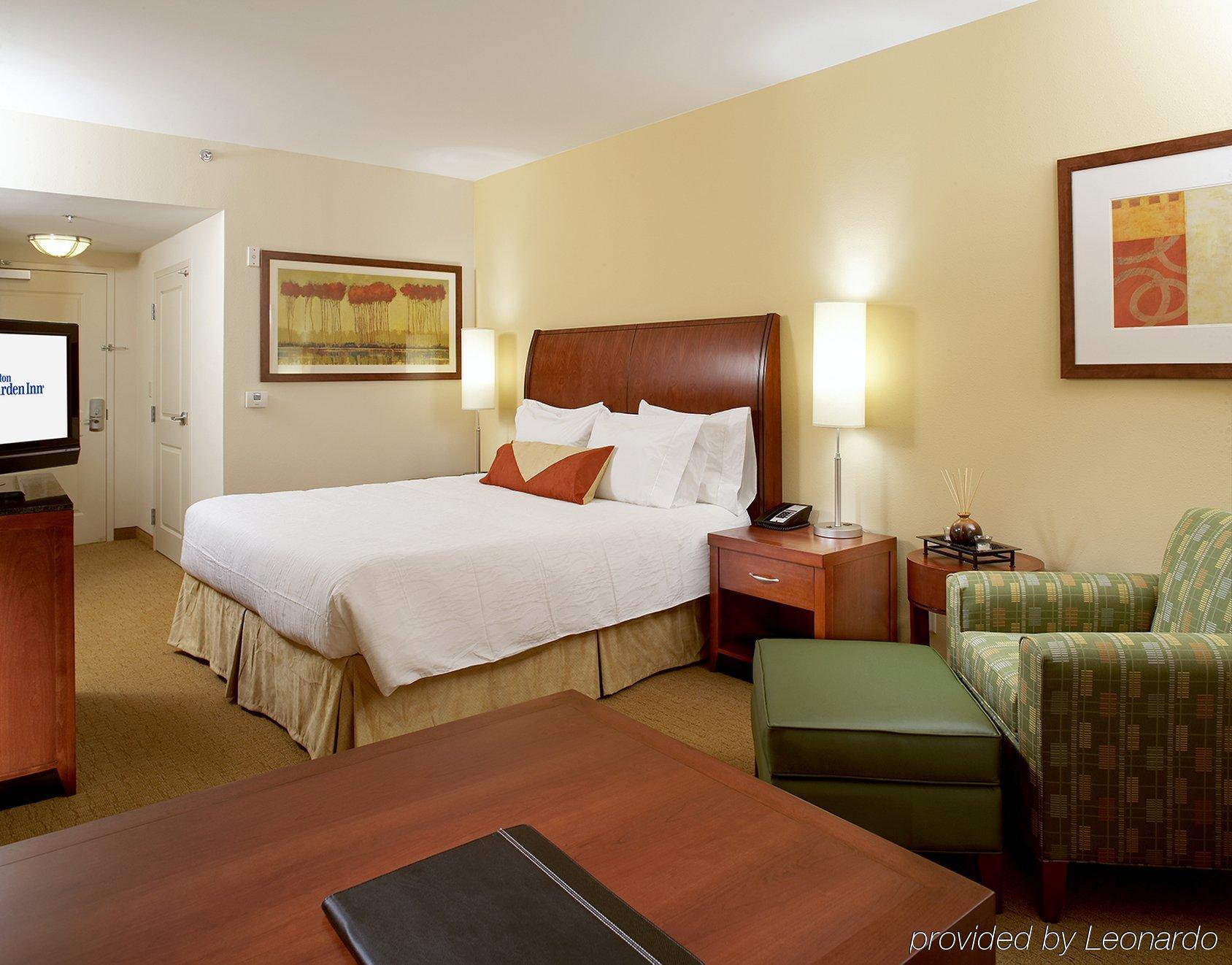 Hilton Garden Inn Dallas Арлингтон Номер фото
